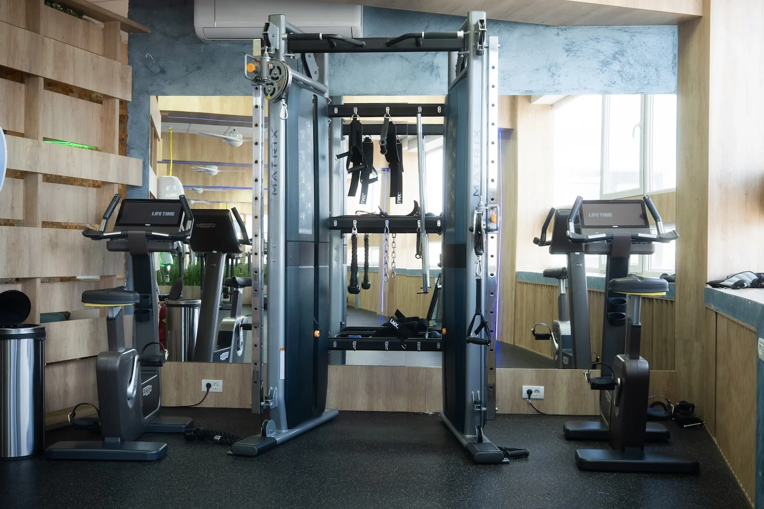 PERSONAL TRAINING